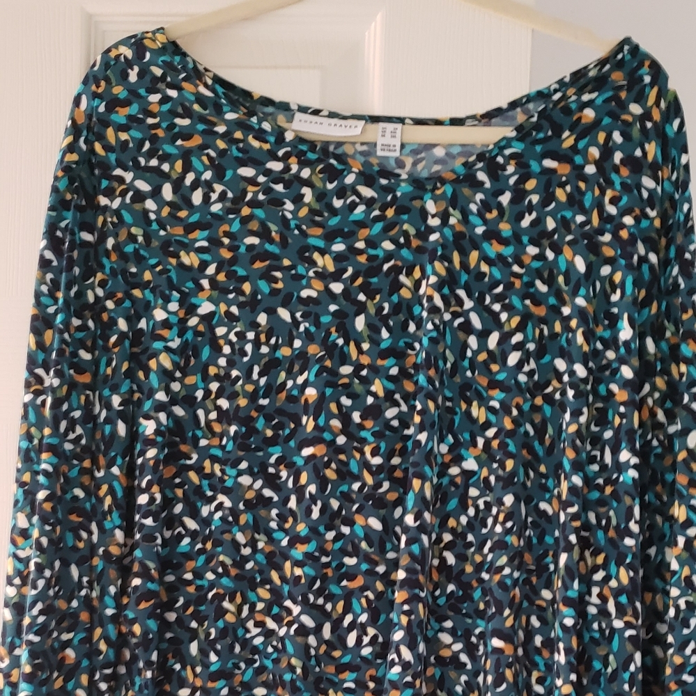 Women's blouse